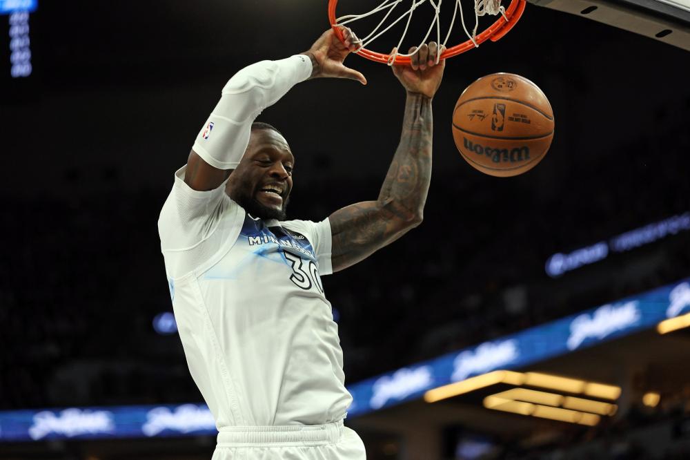 面对更加激 面对更加激